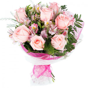 Bouquet de Rosas y astromelias Rosadas